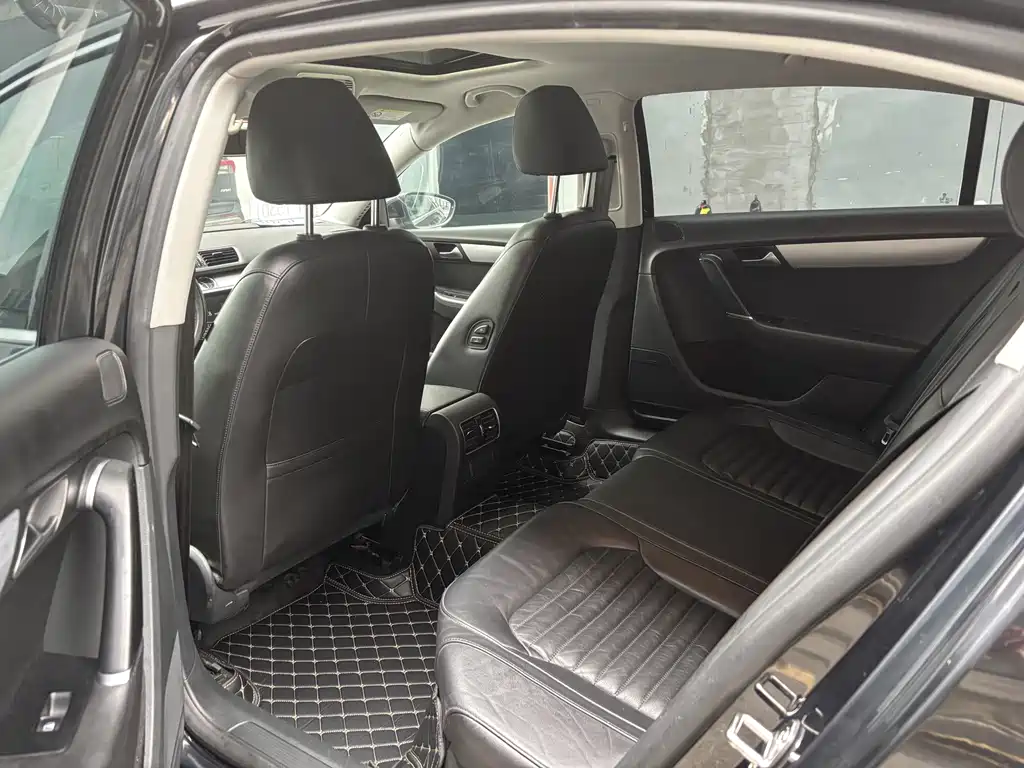 Volkswagen Magotan — миниатюра 6
