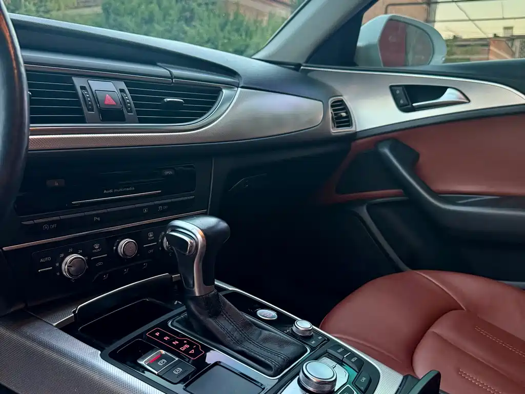 Audi A6L — миниатюра 8