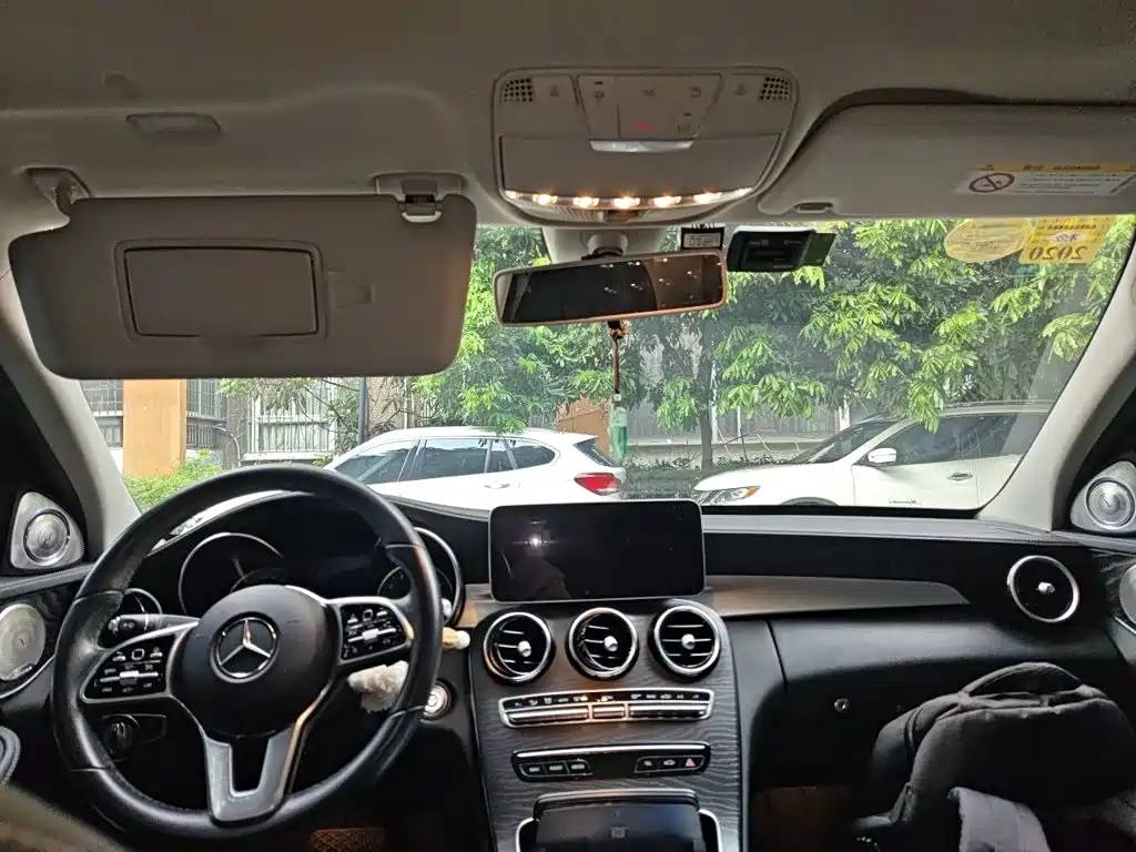 Mercedes-Benz C-Class — миниатюра 9