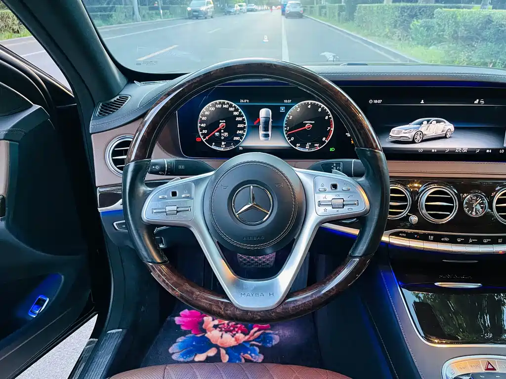 Mercedes-Benz S-Class — миниатюра 21