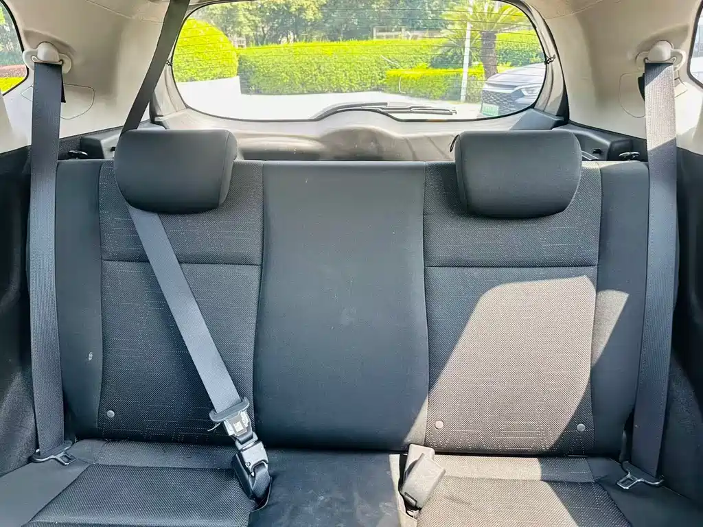 Honda Fit 1.5L LXS CVT Comfort Sunroof Edition, фото 11