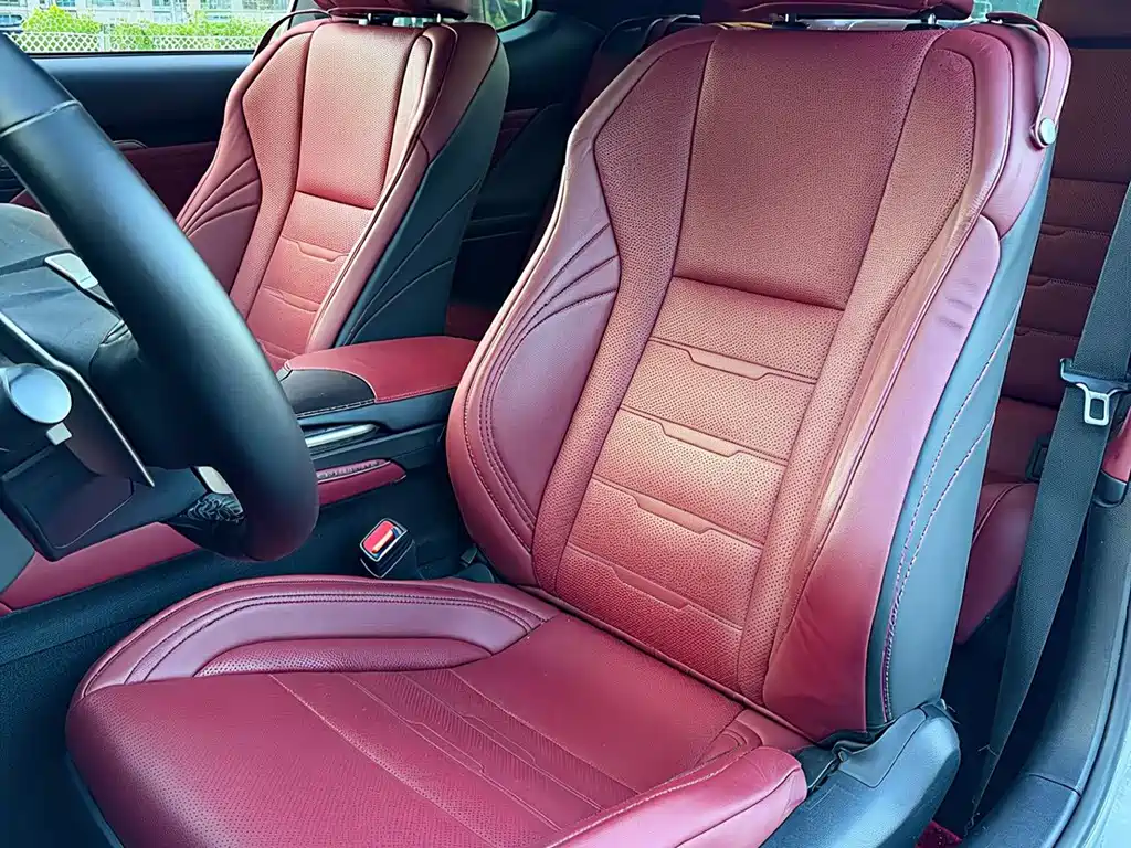 Lexus RC — миниатюра 13