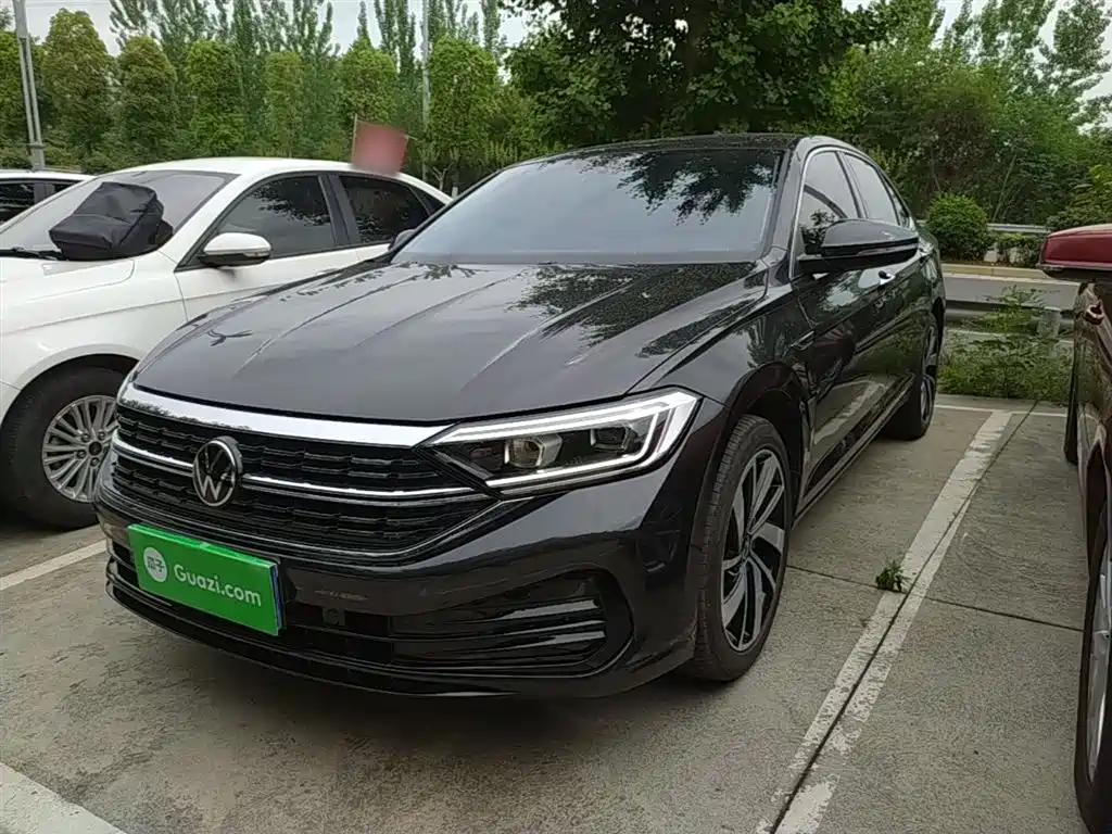 Volkswagen Sagitar 2025