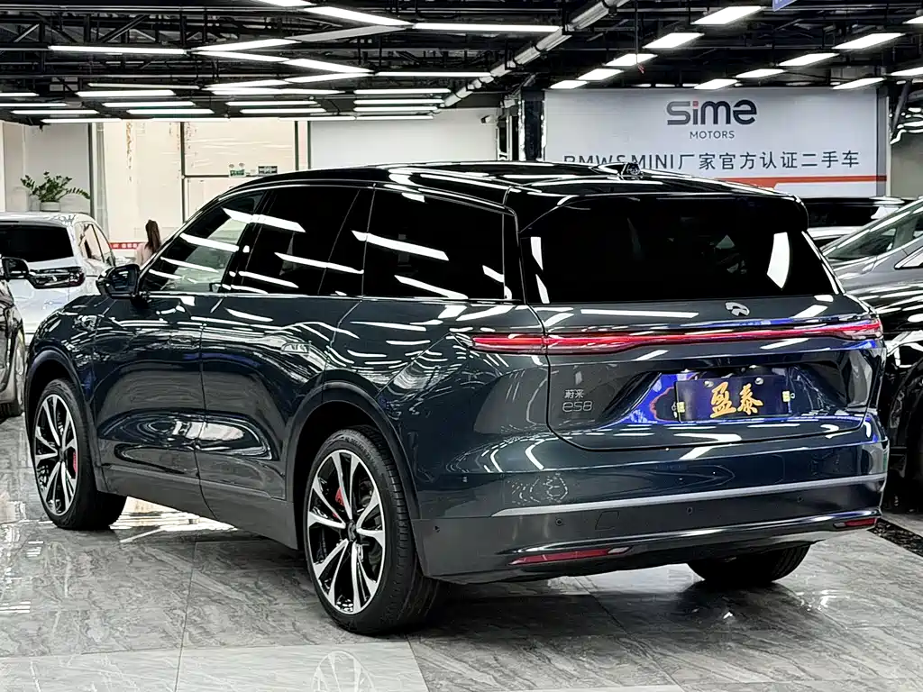 NIO ES8 — миниатюра 5