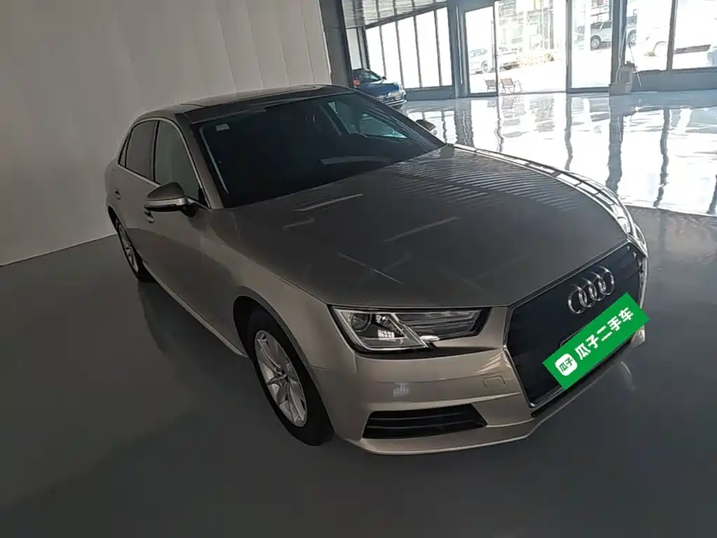 Audi A4L — миниатюра 4