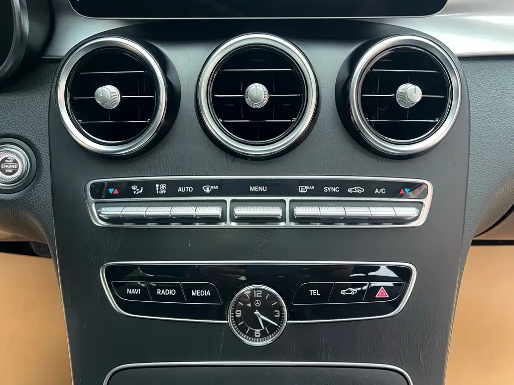 Mercedes-Benz C-Class — миниатюра 22