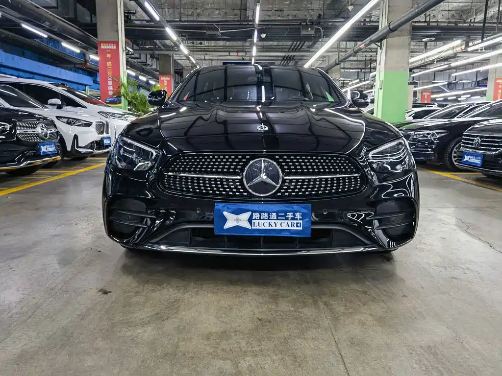 Mercedes-Benz E-Class — миниатюра 2