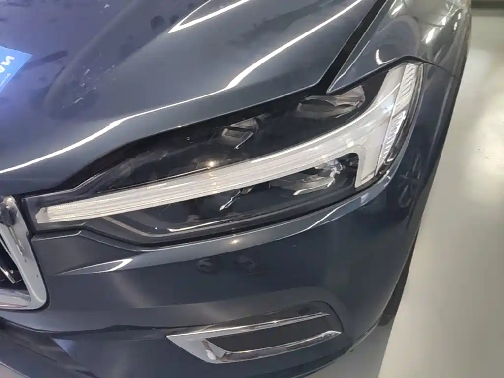 Volvo XC60 — миниатюра 24