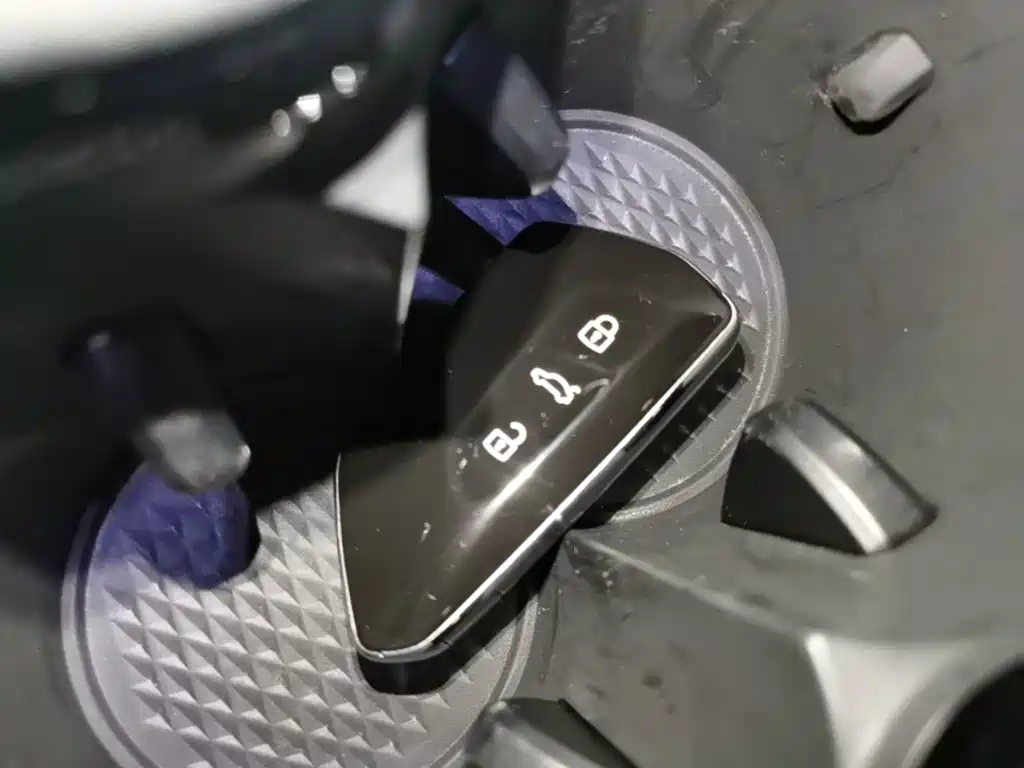 Volkswagen 06 2024 Pro