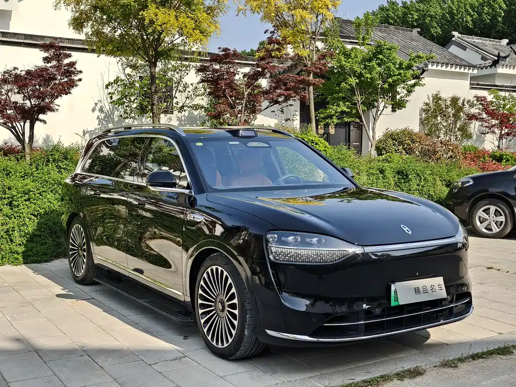 Aito M9 2025 Ultra 52kWh 6 мест (192 ）