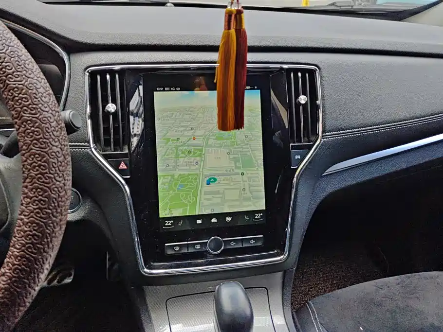 Roewe RX5 New Energy — миниатюра 13