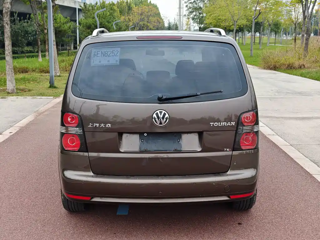 Volkswagen Touran — миниатюра 16