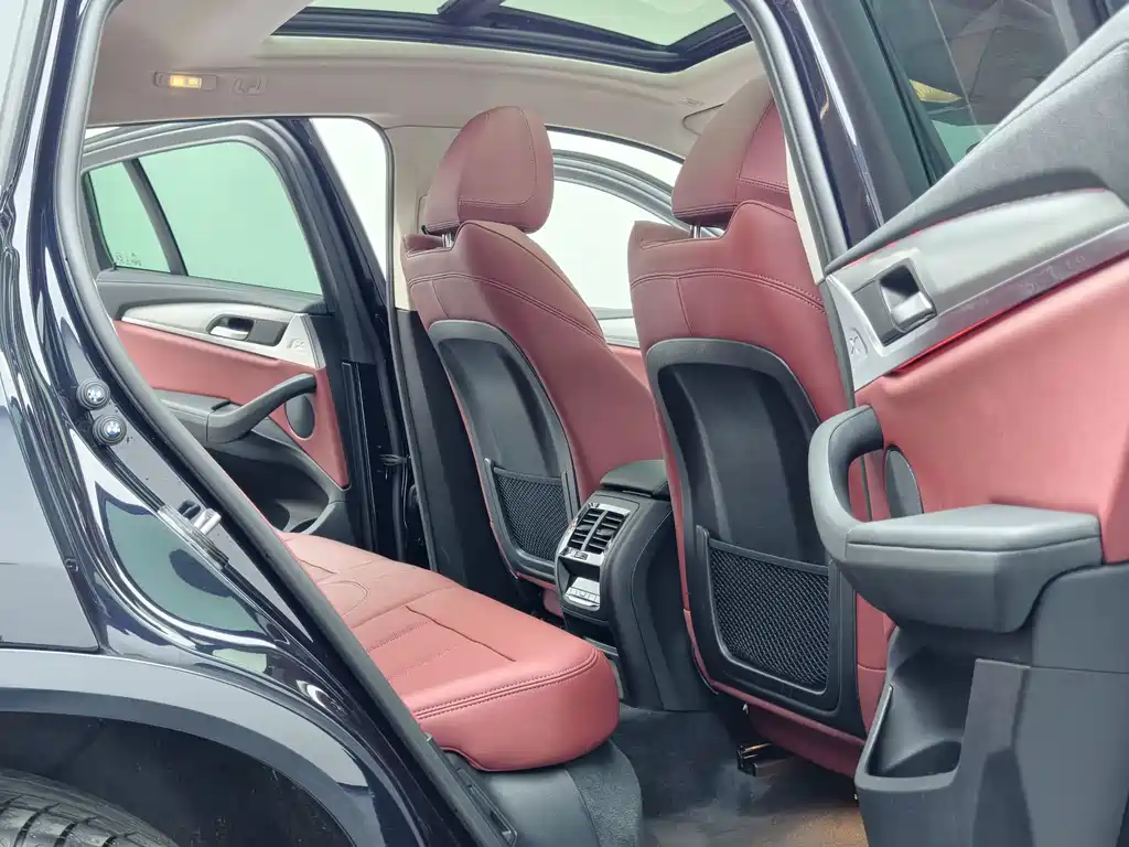 BMW X4 — миниатюра 25