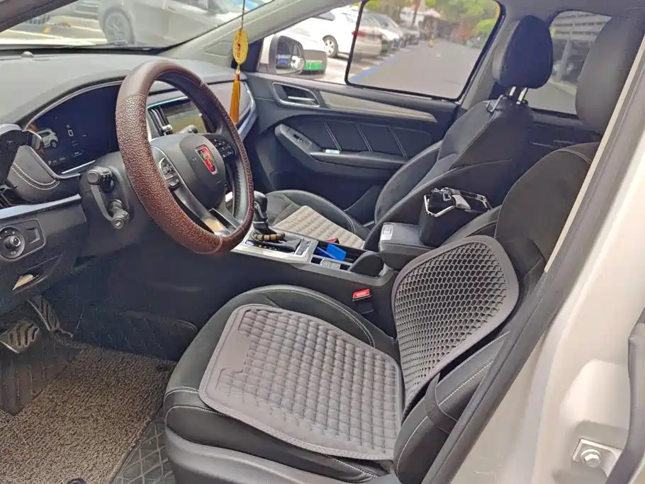 Roewe RX5 New Energy — миниатюра 9