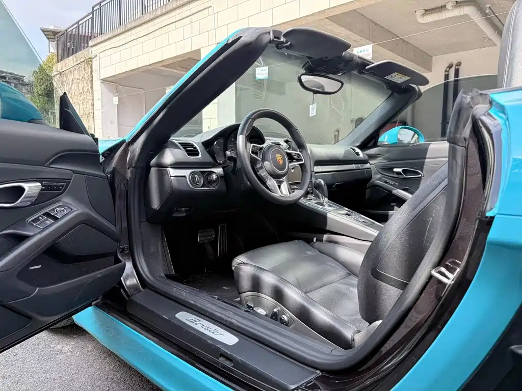 Porsche Boxster — миниатюра 9
