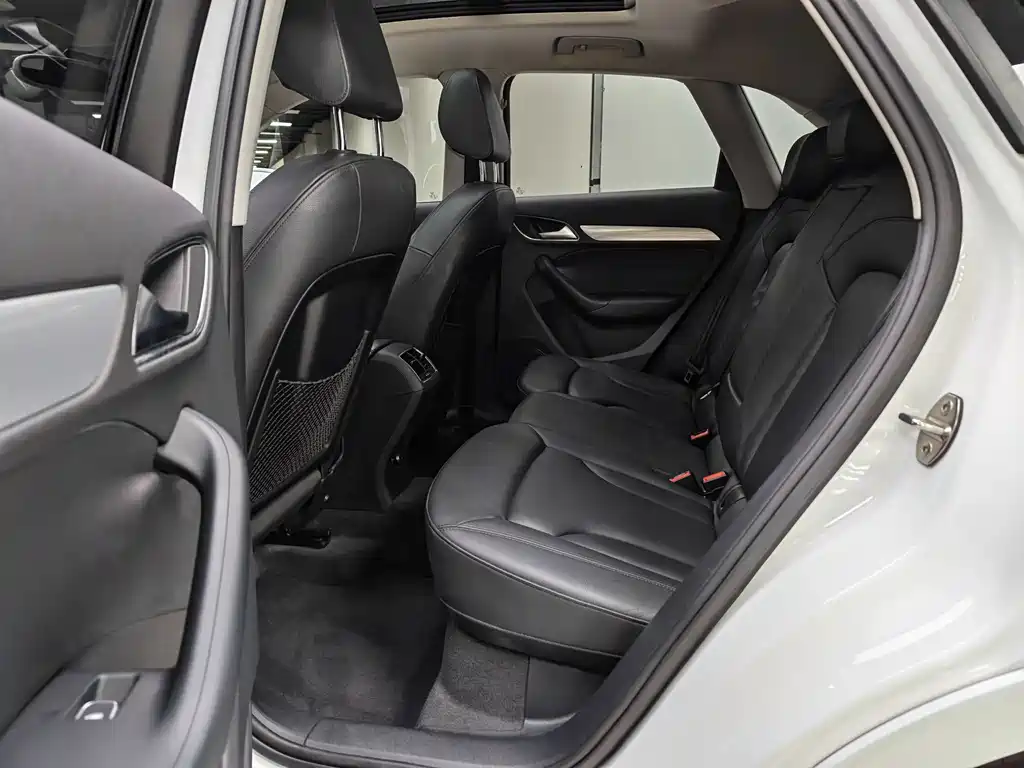 Audi Q3 — миниатюра 9