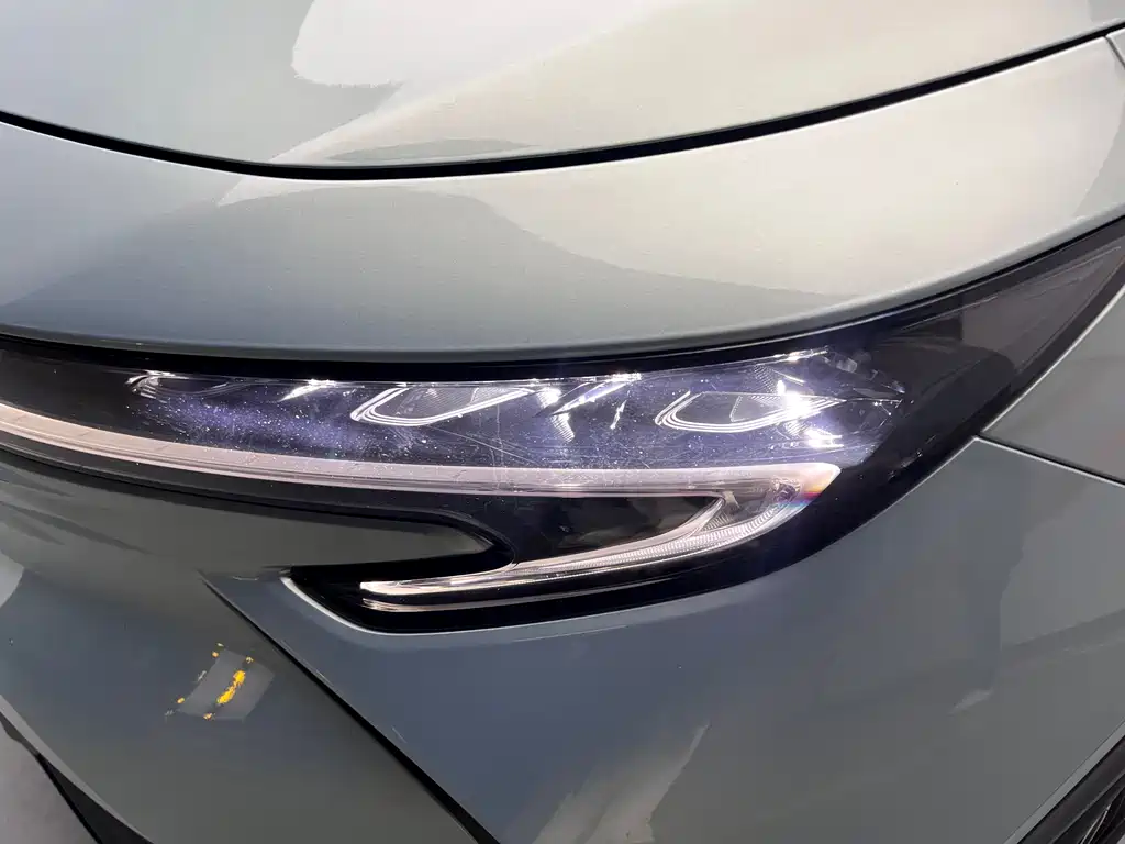 BUICK SLIGHTLY BLUE 7