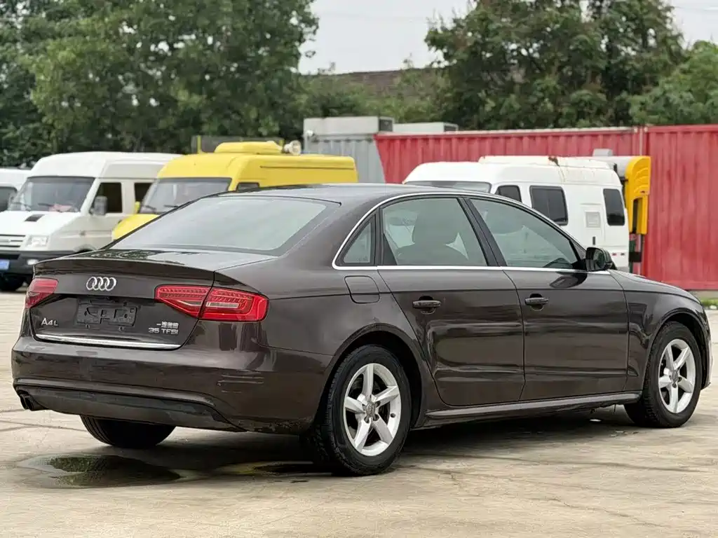 Audi A4L — миниатюра 9