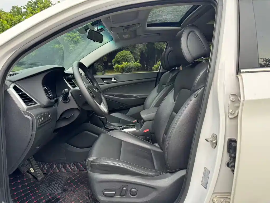 Hyundai Tucson — миниатюра 6