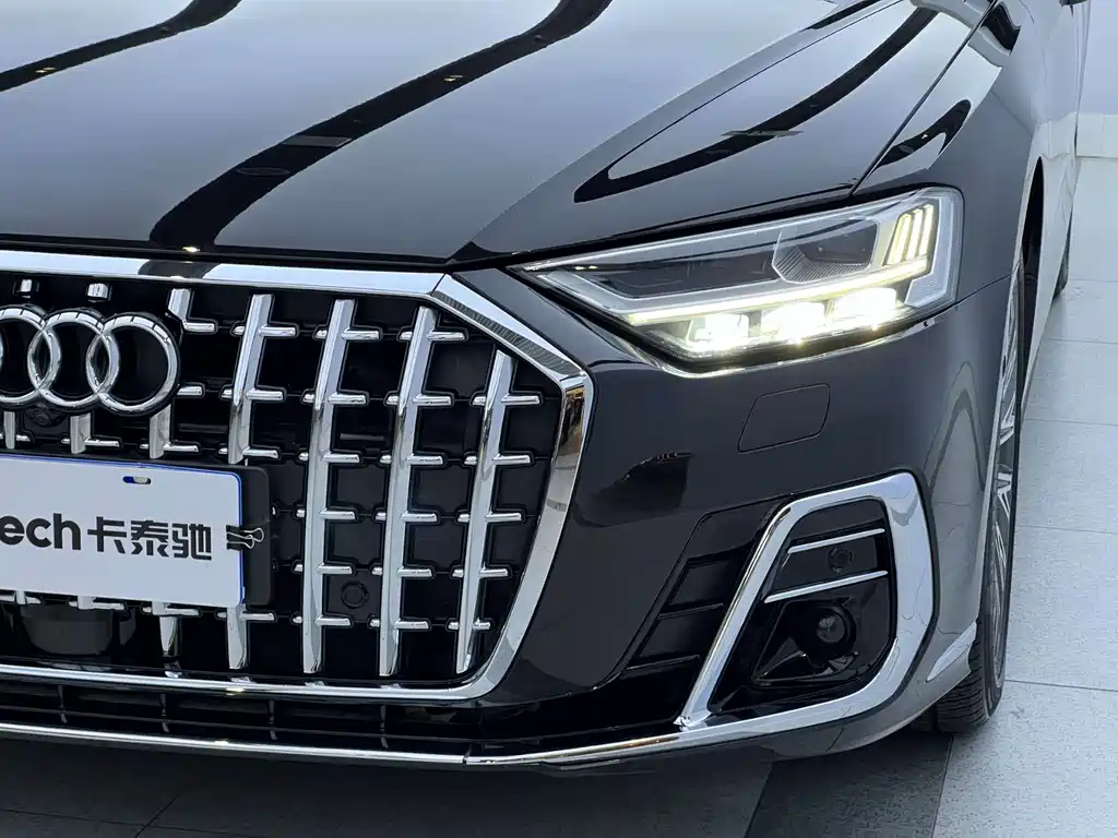 Audi A8 — миниатюра 4