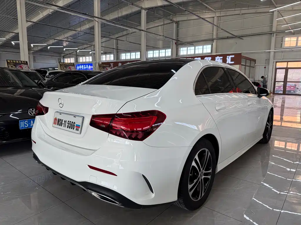 MERCEDES-BENZ A CLASS