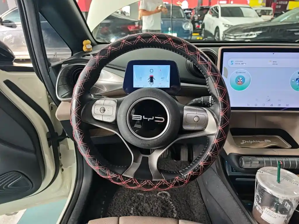 BYD Dolphin — миниатюра 11
