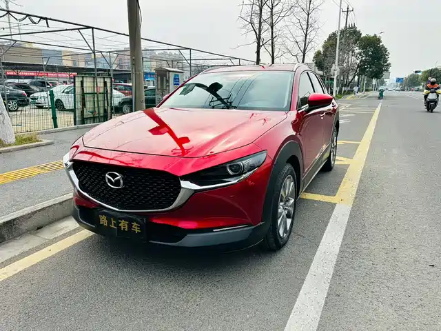 MAZDA CX 30