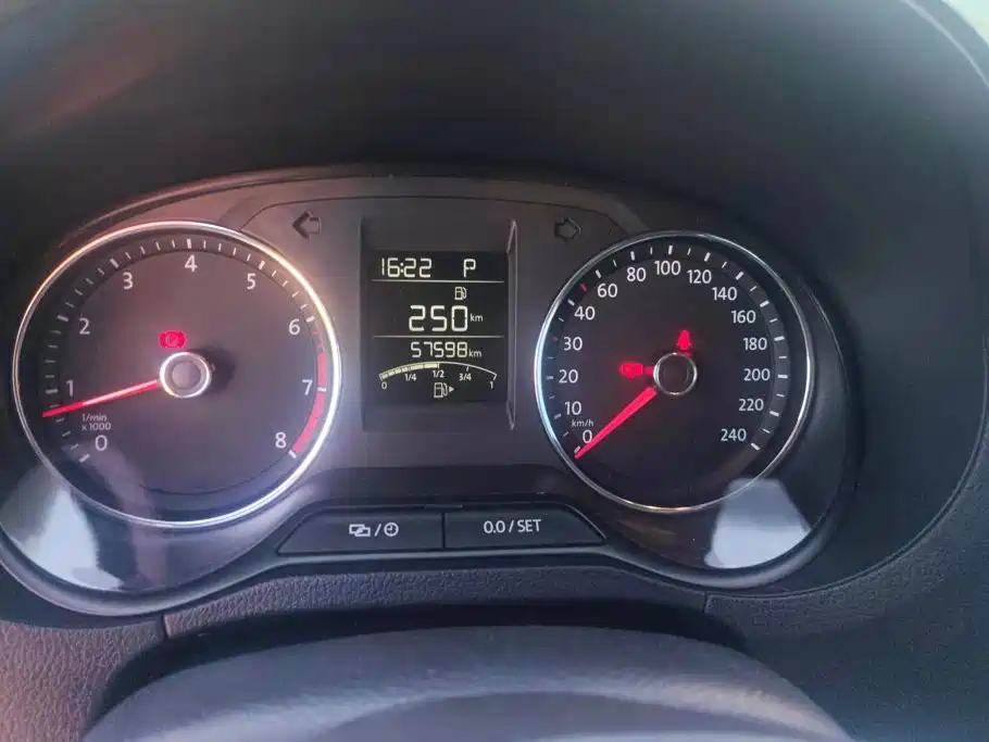 Volkswagen Polo — миниатюра 14