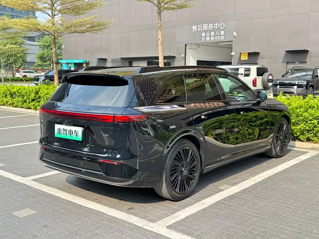 XPeng G9 — миниатюра 6