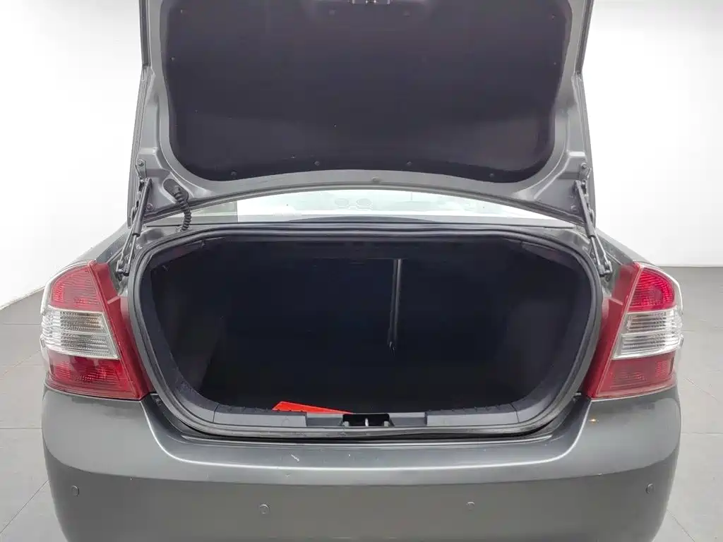 Ford Focus — миниатюра 16