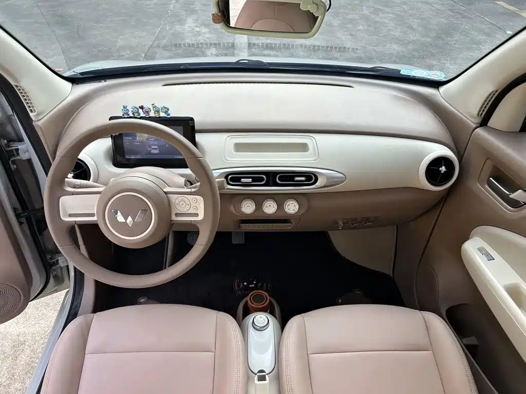 Wuling MINIEV — миниатюра 5