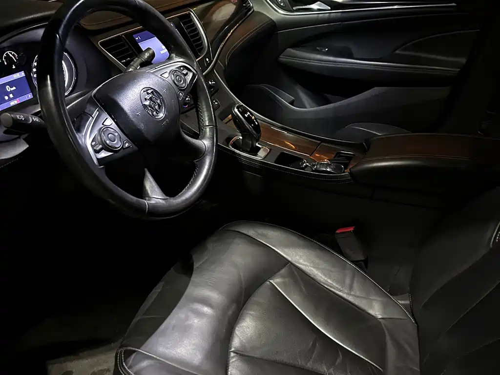 Buick LaCrosse 2019 28T Luxury