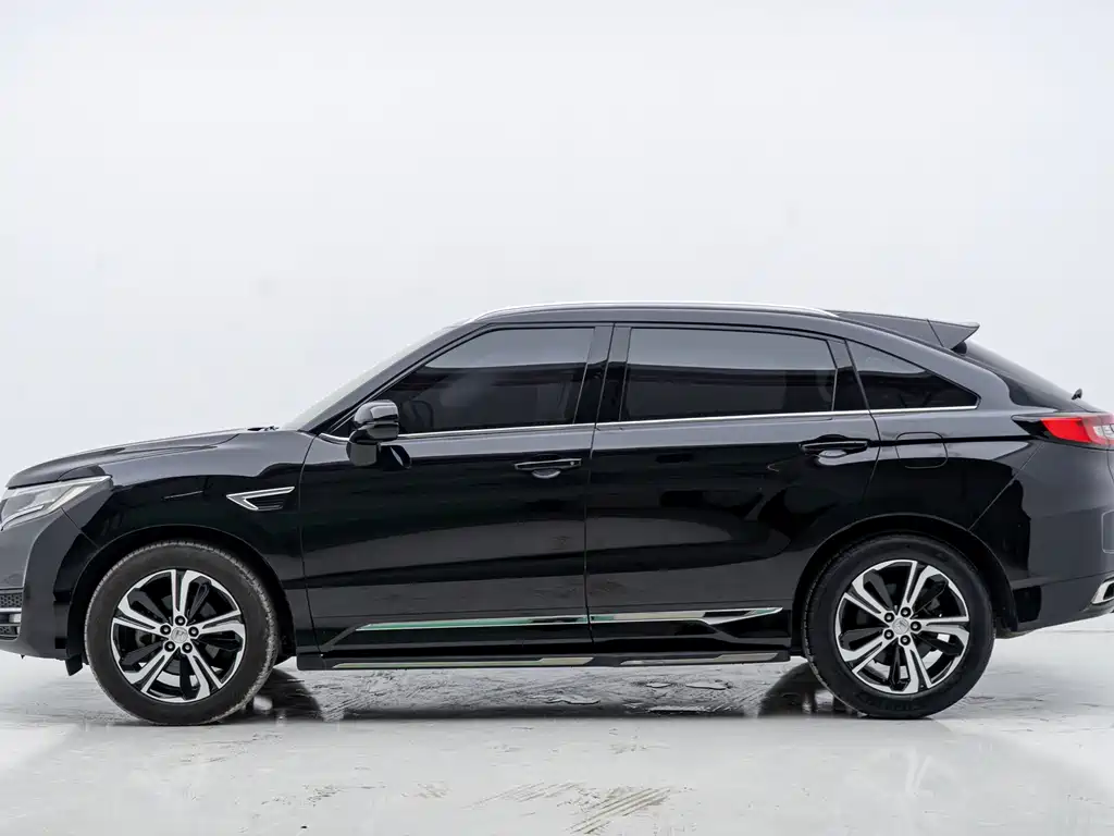 Honda UR-V 2017 370TURBO Luxury V