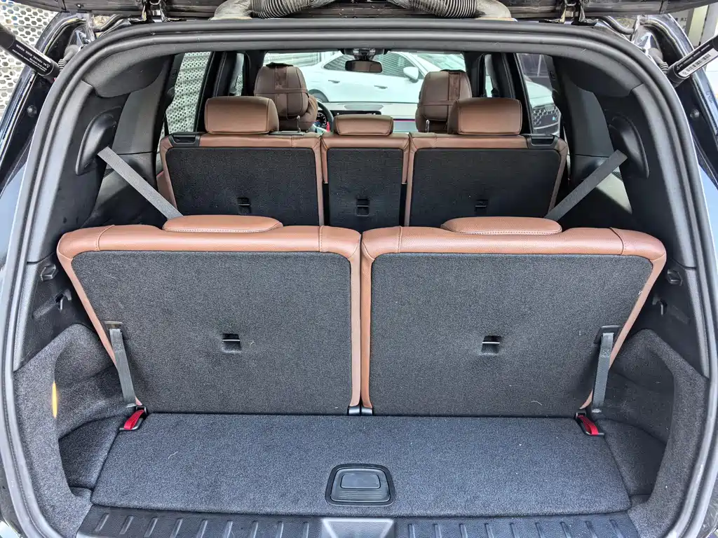 Mercedes-Benz GLB — миниатюра 17