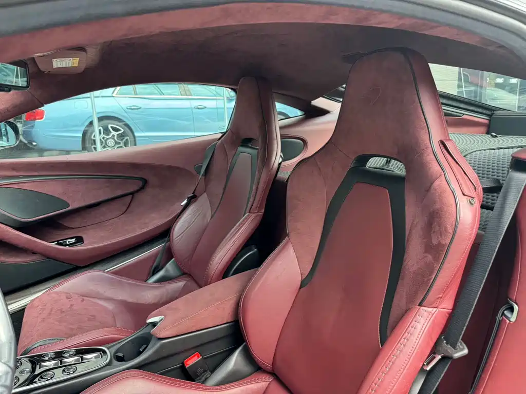 McLaren GT 2019 4.0T
