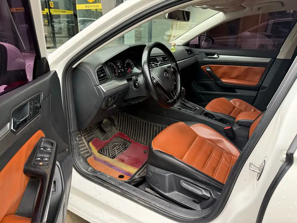 Volkswagen Lamando — миниатюра 3