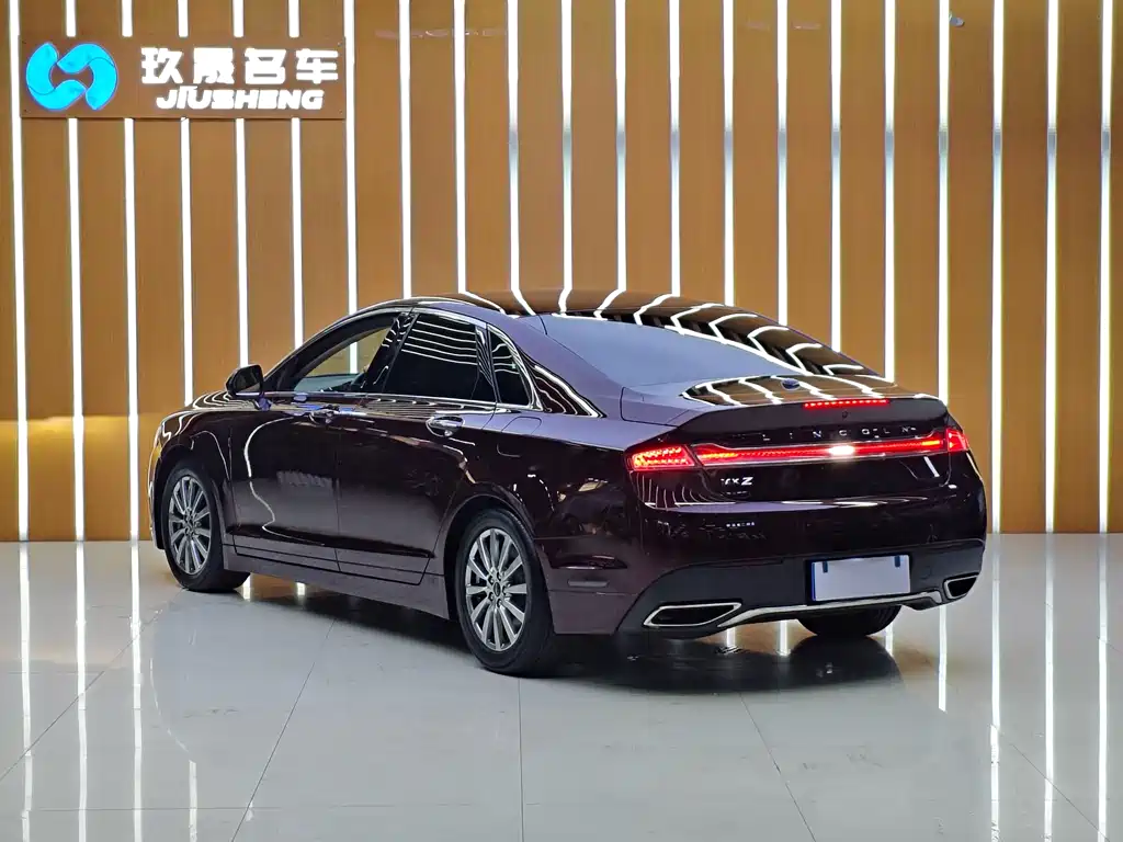 Lincoln MKZ 2017 2.0T Premium