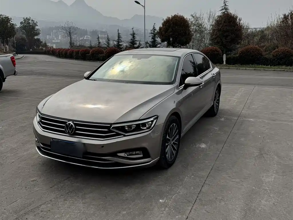Volkswagen Magotan 2021