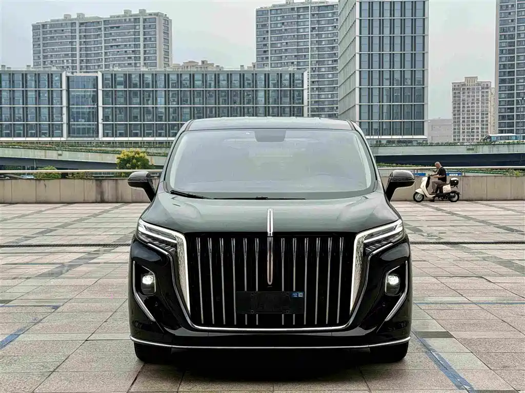 Hongqi Hongqi HQ9 PHEV — миниатюра 2