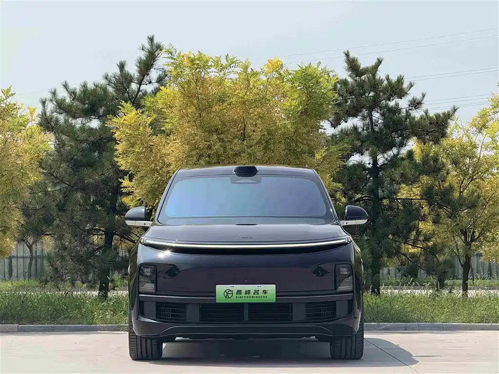 Li Auto Li L9 — миниатюра 2