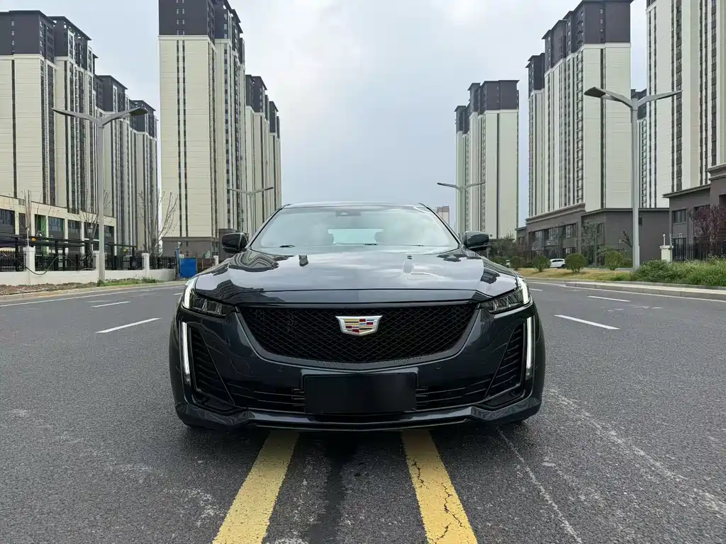 Cadillac CT5 — миниатюра 2