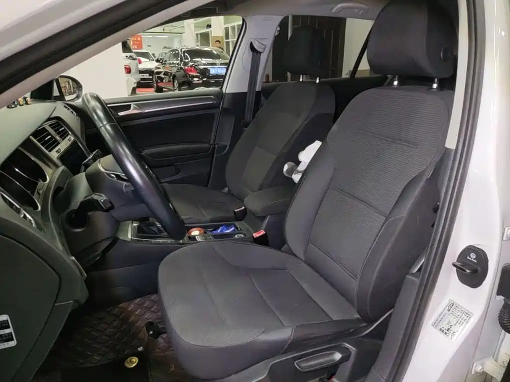 Volkswagen Golf — миниатюра 15