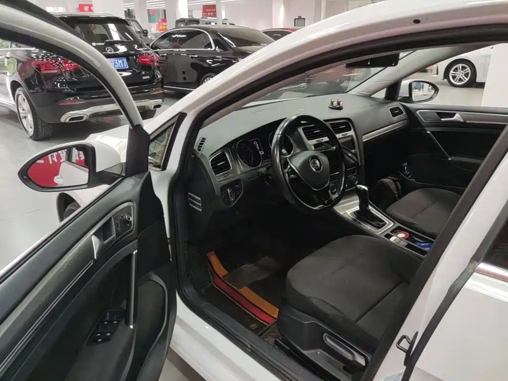 Volkswagen Golf — миниатюра 16