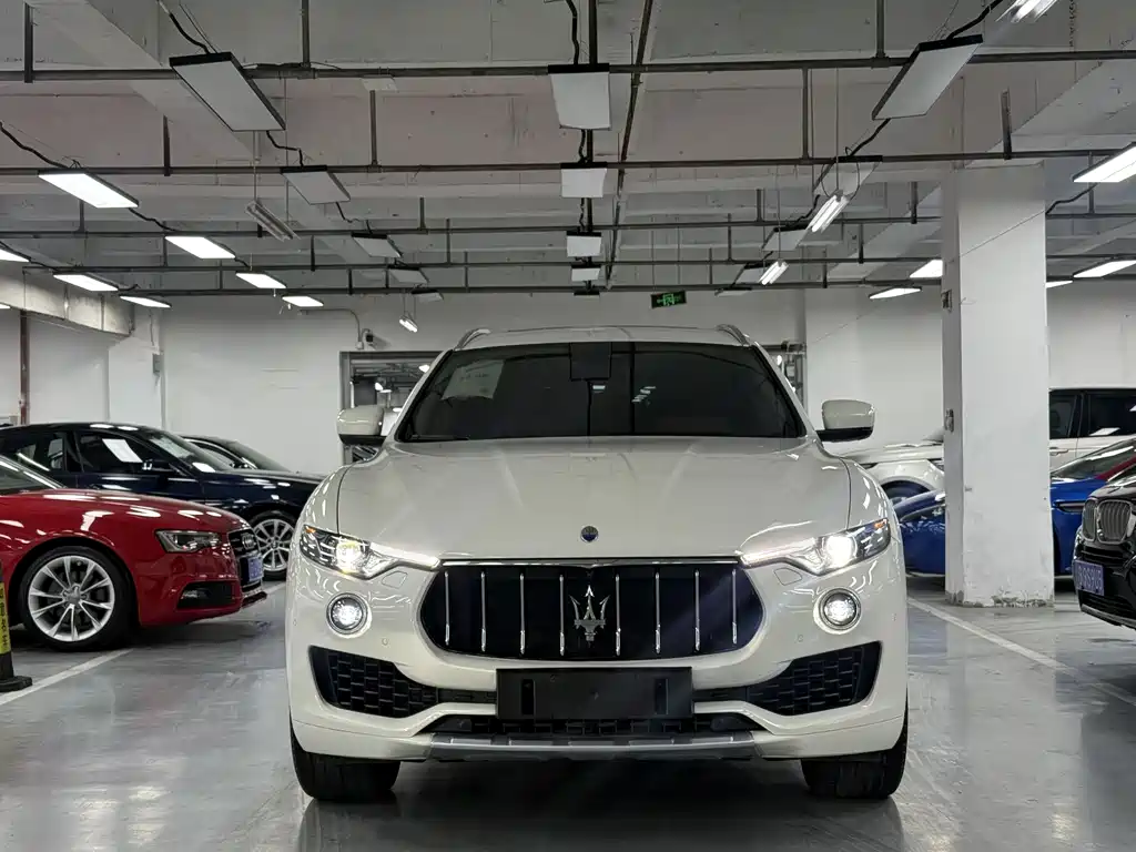 MASERATI LEVANTE