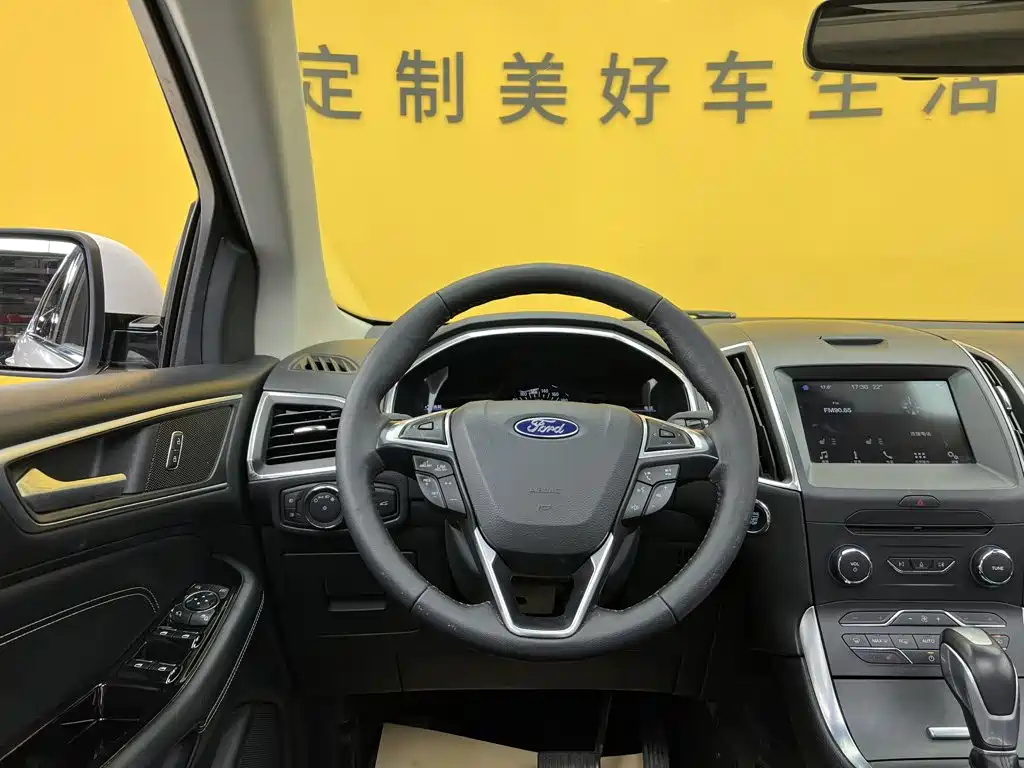 Ford Edge — миниатюра 28