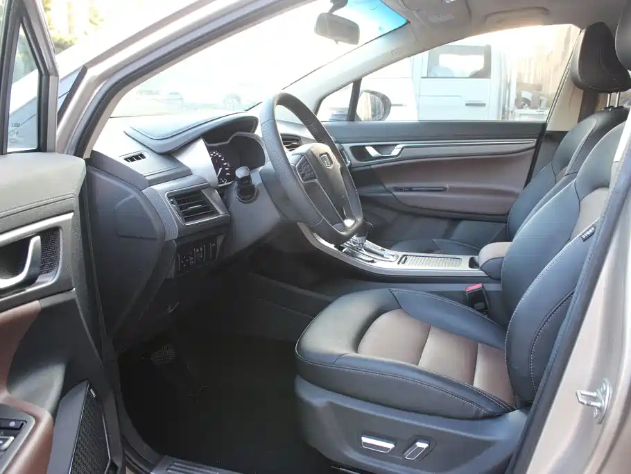Geely Emgrand GS — миниатюра 16