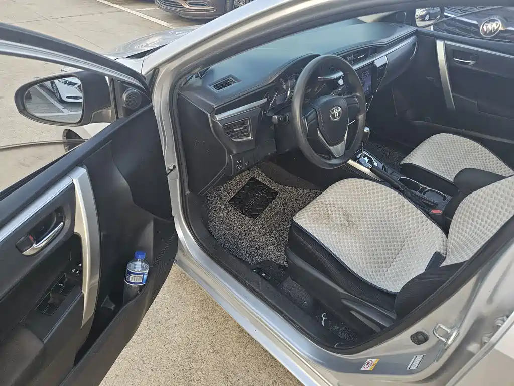 Toyota Corolla — миниатюра 5