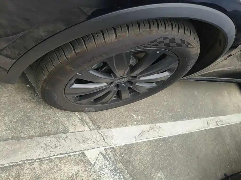 BYD Tang New Energy — миниатюра 23