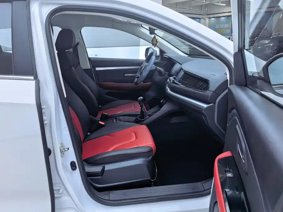 Haval H2s — миниатюра 8