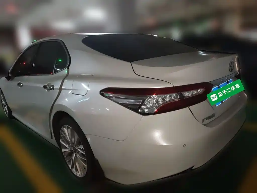 Toyota Camry — миниатюра 25